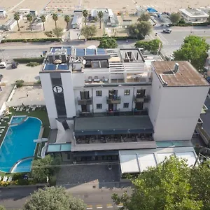 Ferretti Hotel