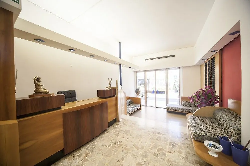 T Hotel Rimini 3*,