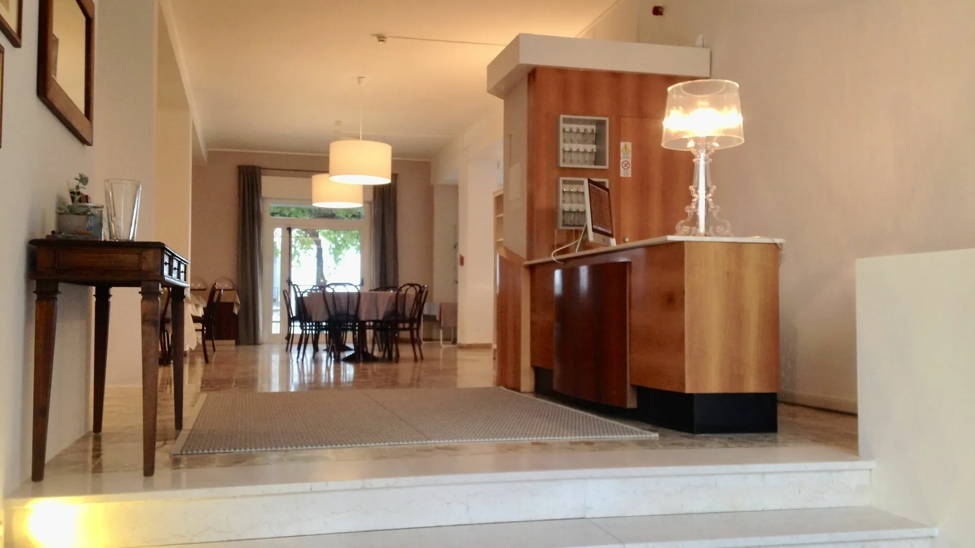 T Hotel 里米尼